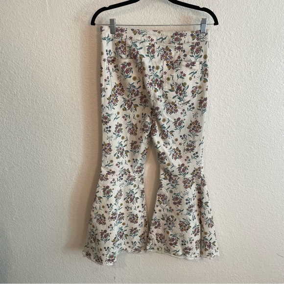 Free People We The Free Rare Just Float On Dandelion Floral Bell Bottom Pants - Picture 6 of 6